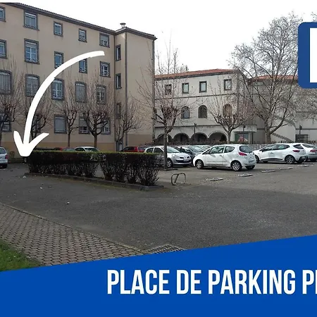 #le Cocon Des Volcans#parking Prive/montferrand Hotel *